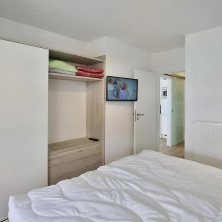 Windjammer, Wj10 Apartament