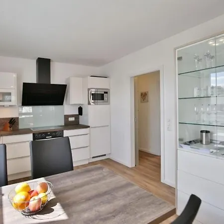 Windjammer, Wj10 Apartament